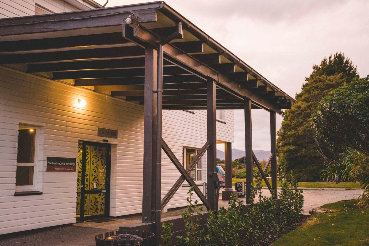Fiordland National Park Lodge Te Anau Downs Exterior photo